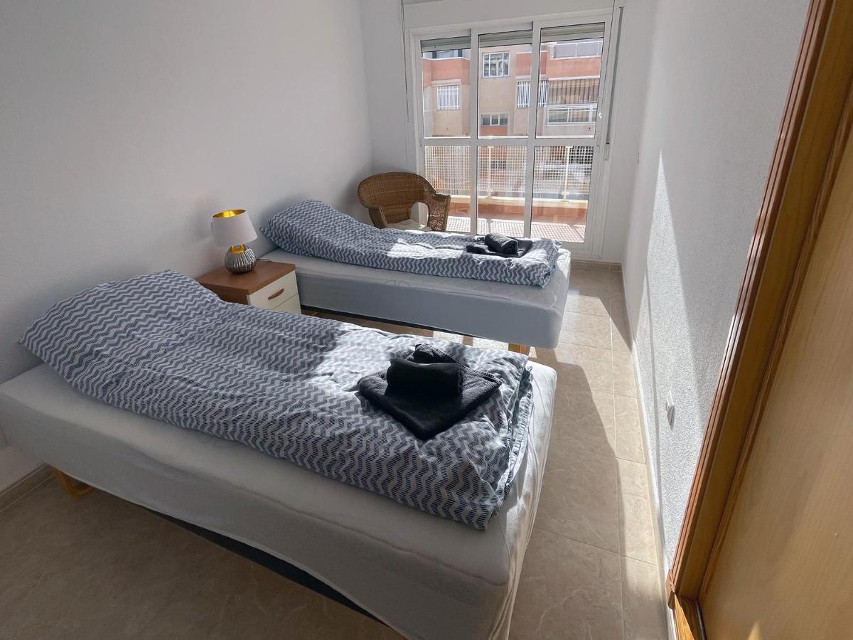 Puerto Y Mar Apartments Mũi đất La Manga Ngoại thất bức ảnh
